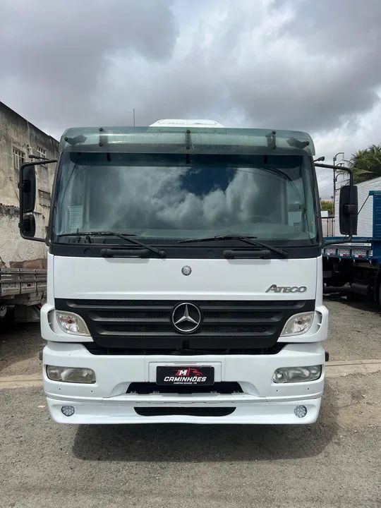 Atego 2425 2011 - Foto 4