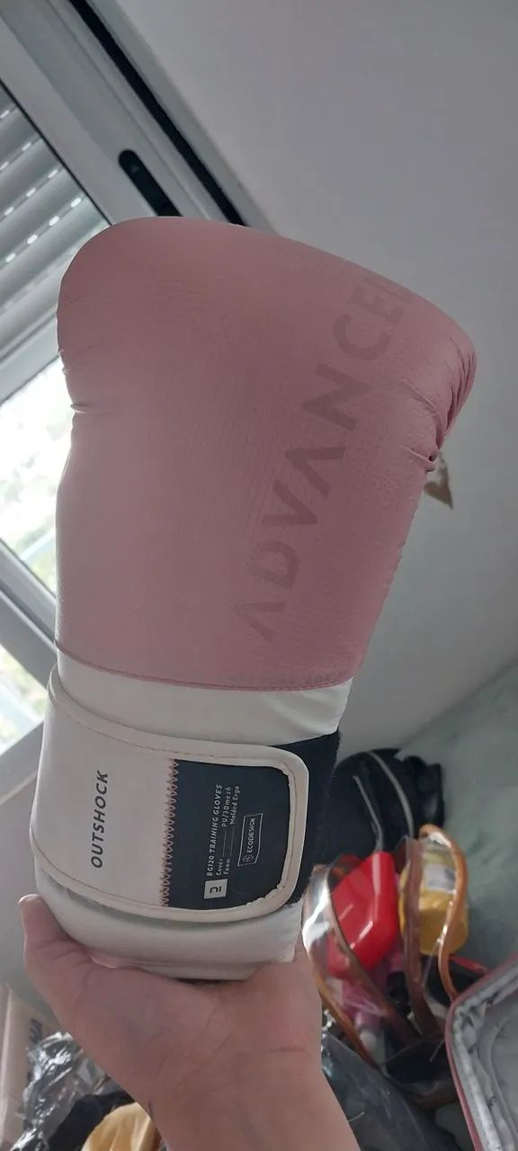 Luvas de Boxe Rosa 12oz - Outshock Original - Foto 2