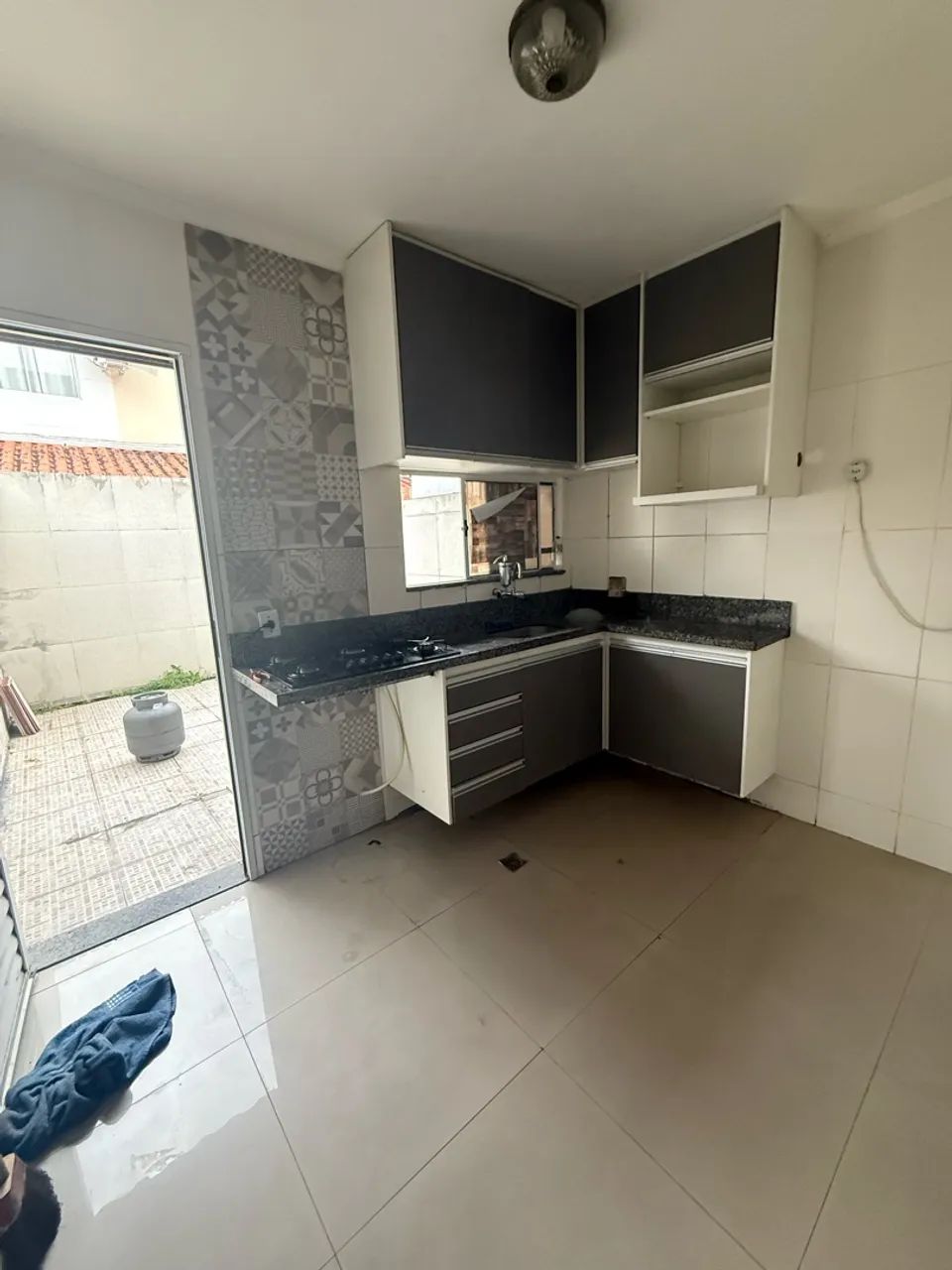 casa linda com armários cond com piscina  - Foto 3