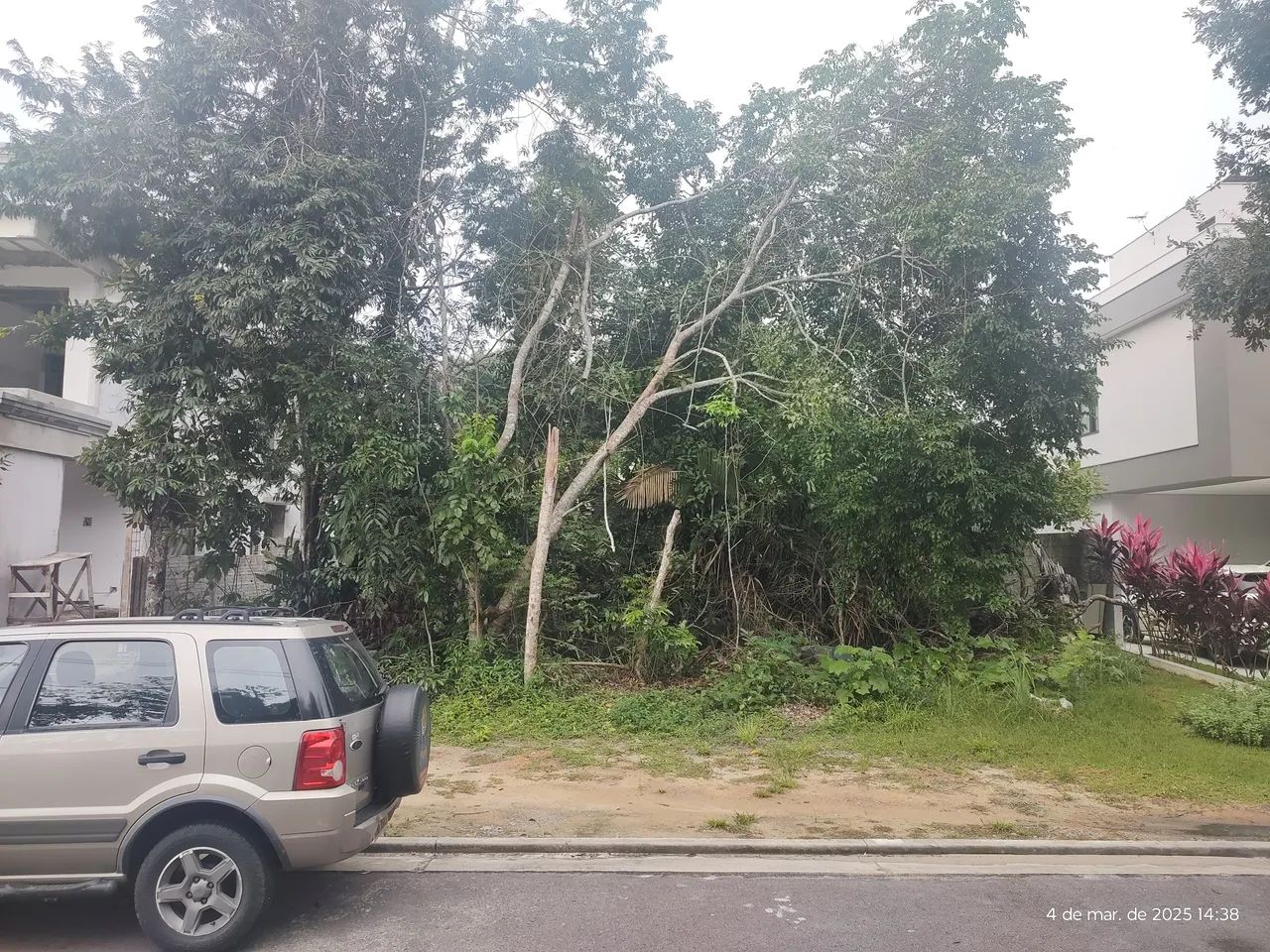 Imóvel para venda possui 490 metros quadrados em Ponta Negra - Manaus - AM - Foto 4