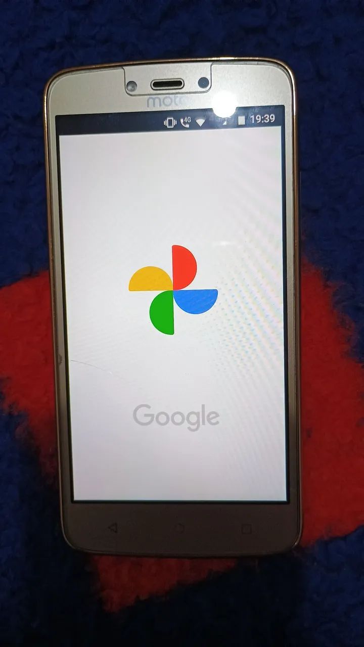 Vendo celular Motorola plus em bom estado ou troco por bicicleta usada 