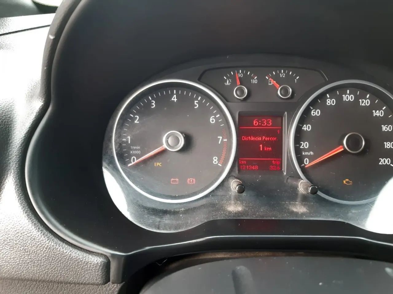 Volkswagen Gol Track 1.0 Mi total flex 8v 4 P ano 2014 - Foto 5