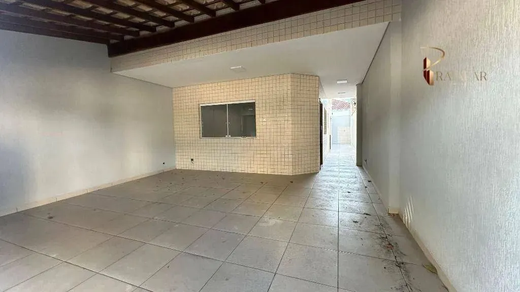 Sobrado à Venda no Boqueirão  Praia Grande  R$ 850.000,00