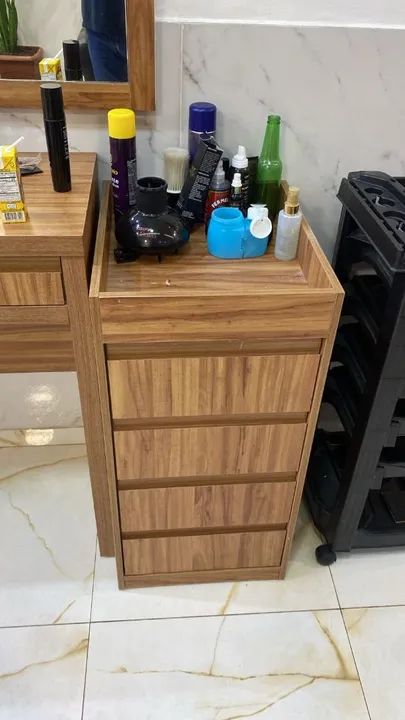 Mesa de Penteadeira com Gaveta e Espelho - Foto 3