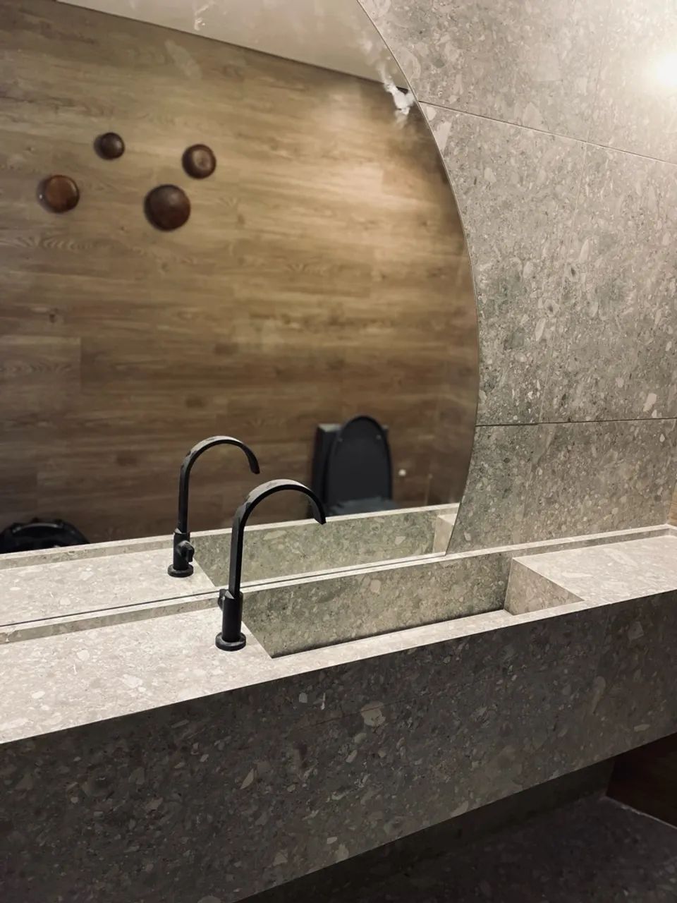 Cuba de pedra com design moderno - Foto 5