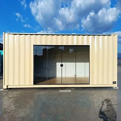 Container Marítimo Adaptado para comércio.