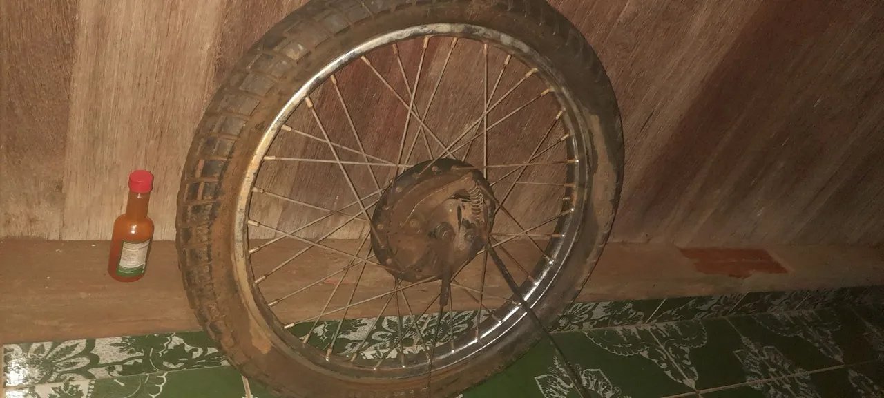 Roda de moto Bros