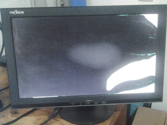 Monitor Proview de 17" (Leia)