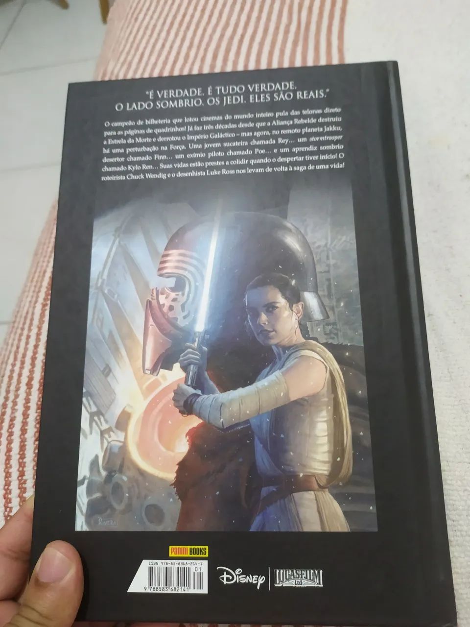 Star Wars: O Despertar da Força - Episódio VII - Foto 2