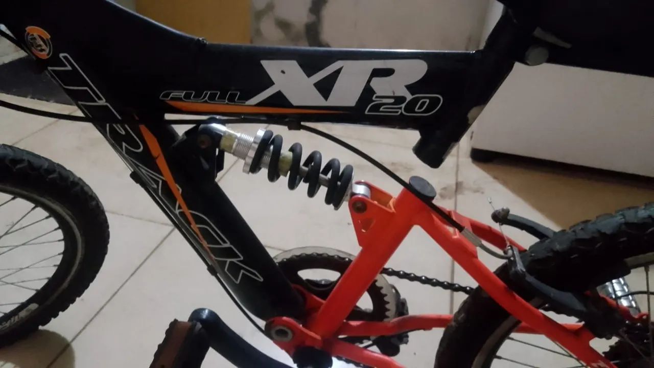 Bike aro 20 com amortecedor e marcha 