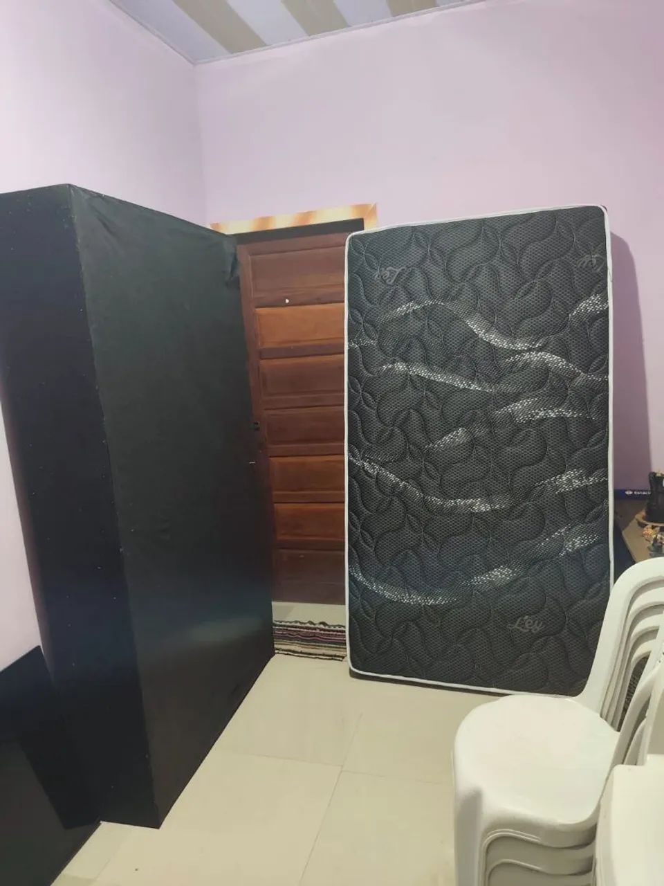 Vende - se uma cama  - Foto 3