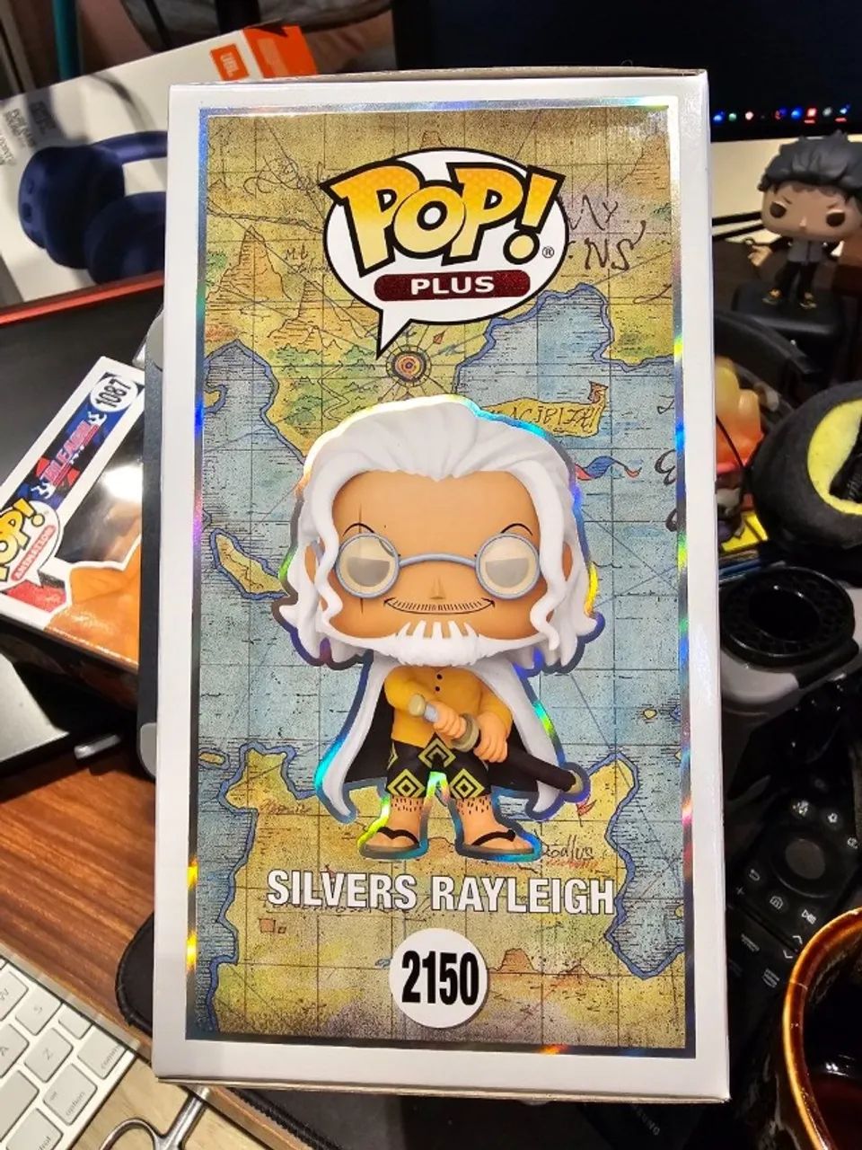 Funko Pop Plus Silvers Rayleigh 2150 One Piece Special Edition - Foto 2