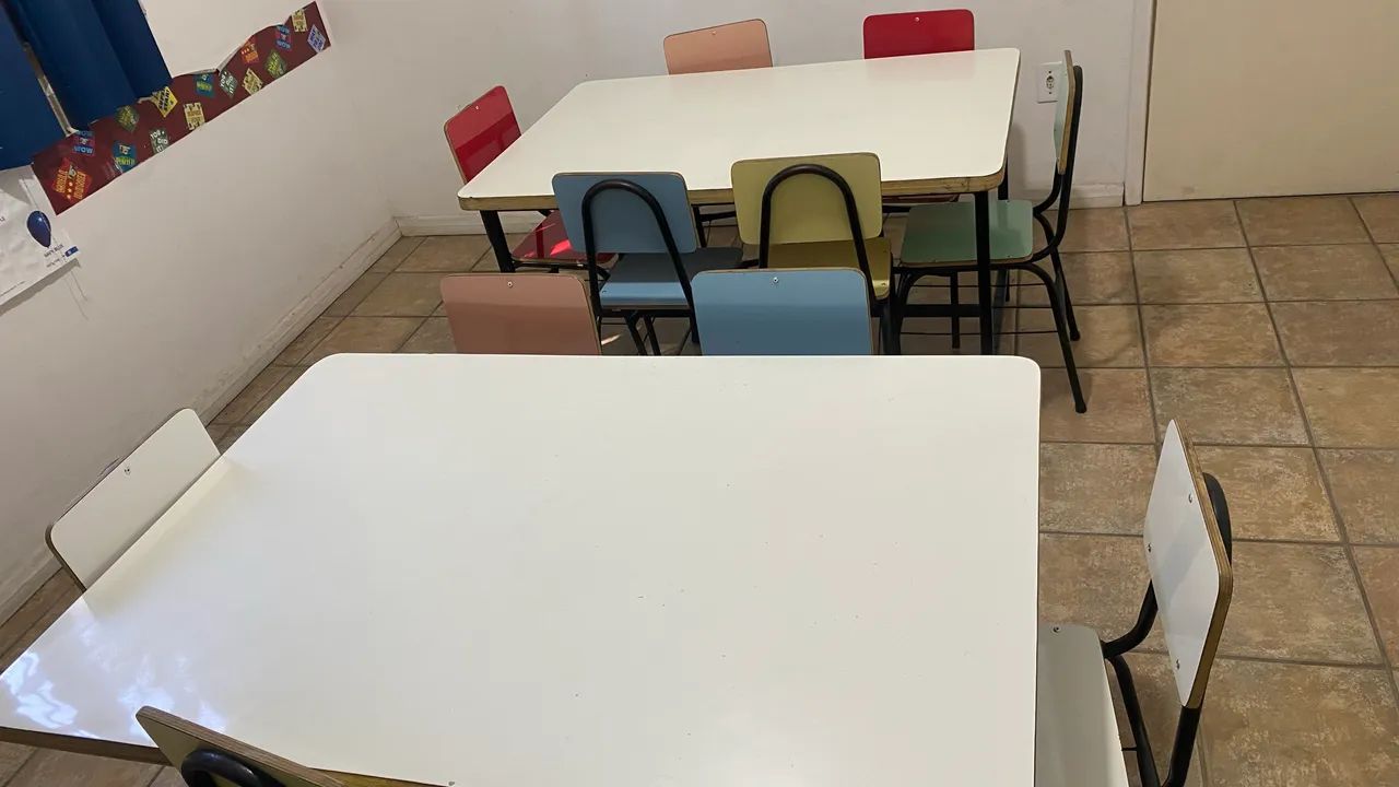Mesas e cadeiras escolares infantil - Foto 2