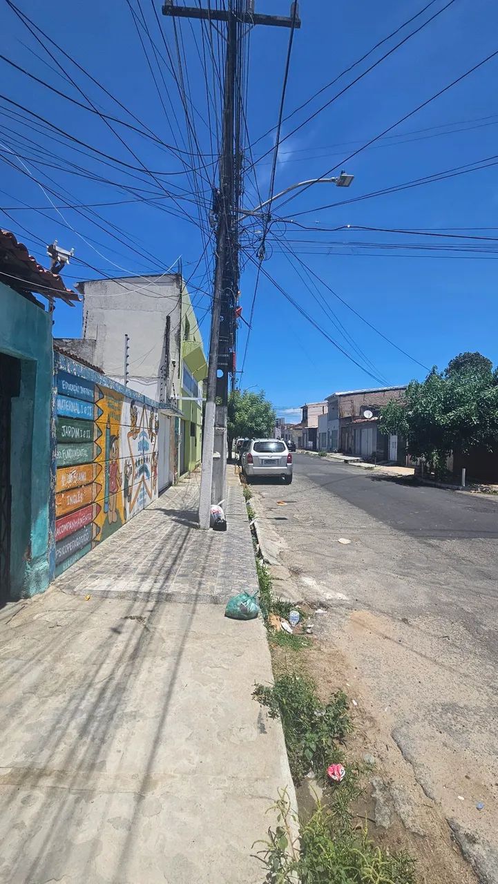 Aluga se casa com 2 quartos a 5min do centro - Foto 2