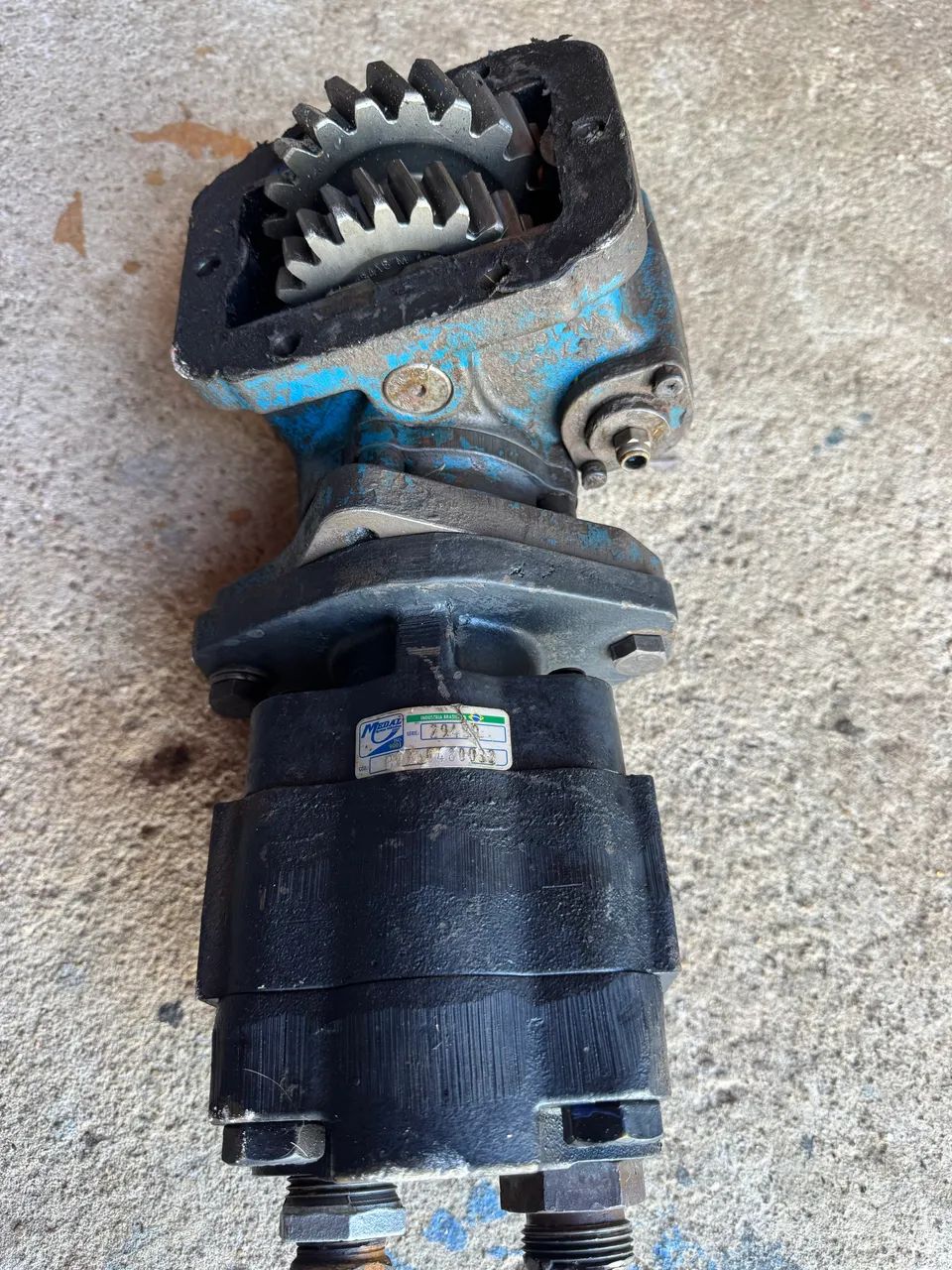 Bomba hidráulica acoplada com tomada  - Foto 4