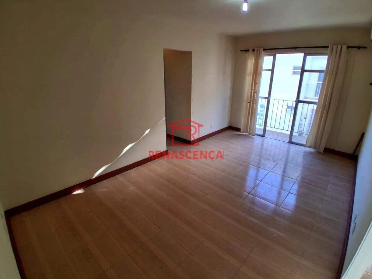Apartamento com 2 Quartos e Varanda no Encantado. - Foto 2