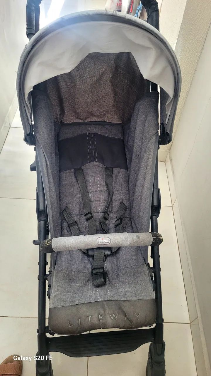 Carrinho de passeio Chico lite way - Foto 2