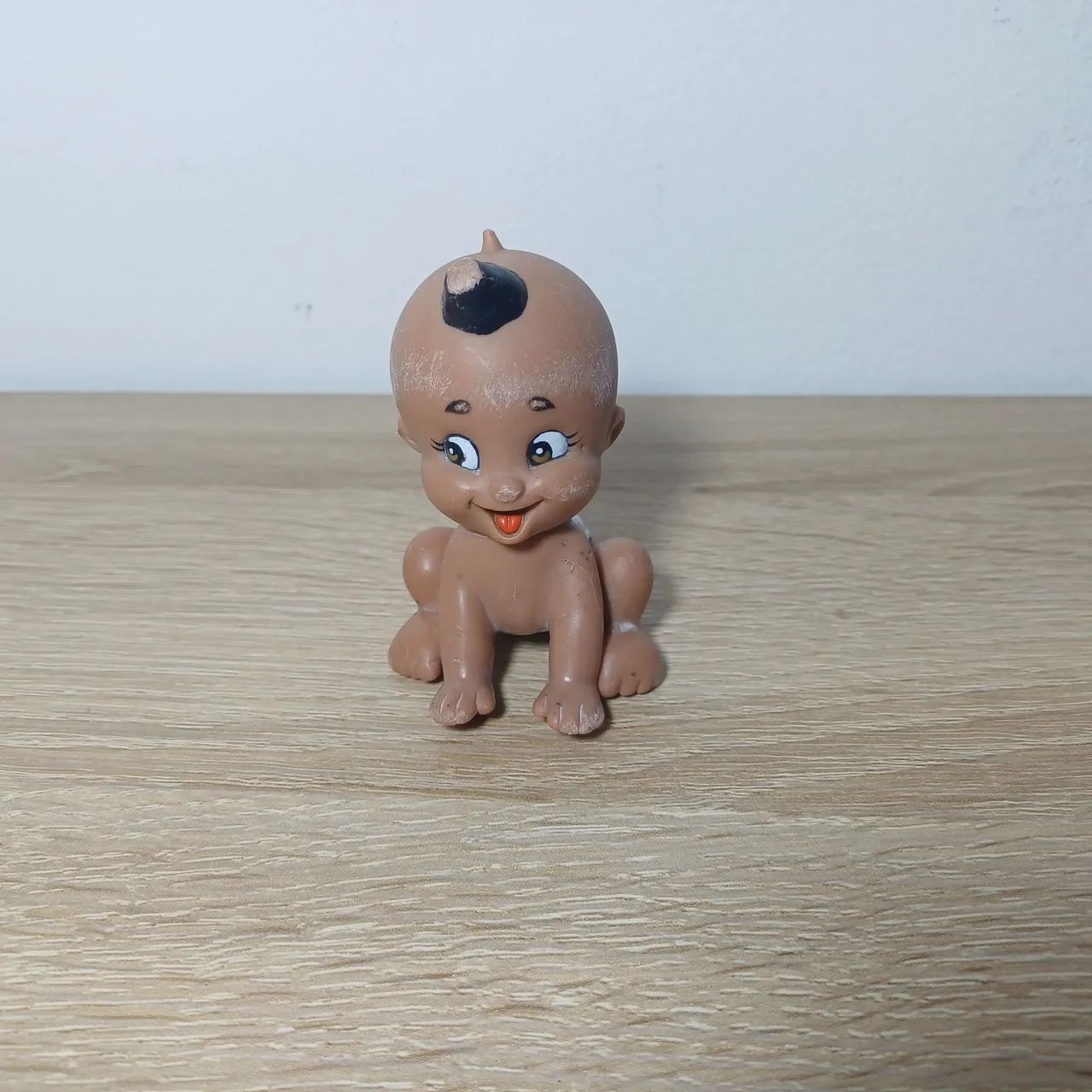 Boneco bebê brinde Fraldas Sapeka