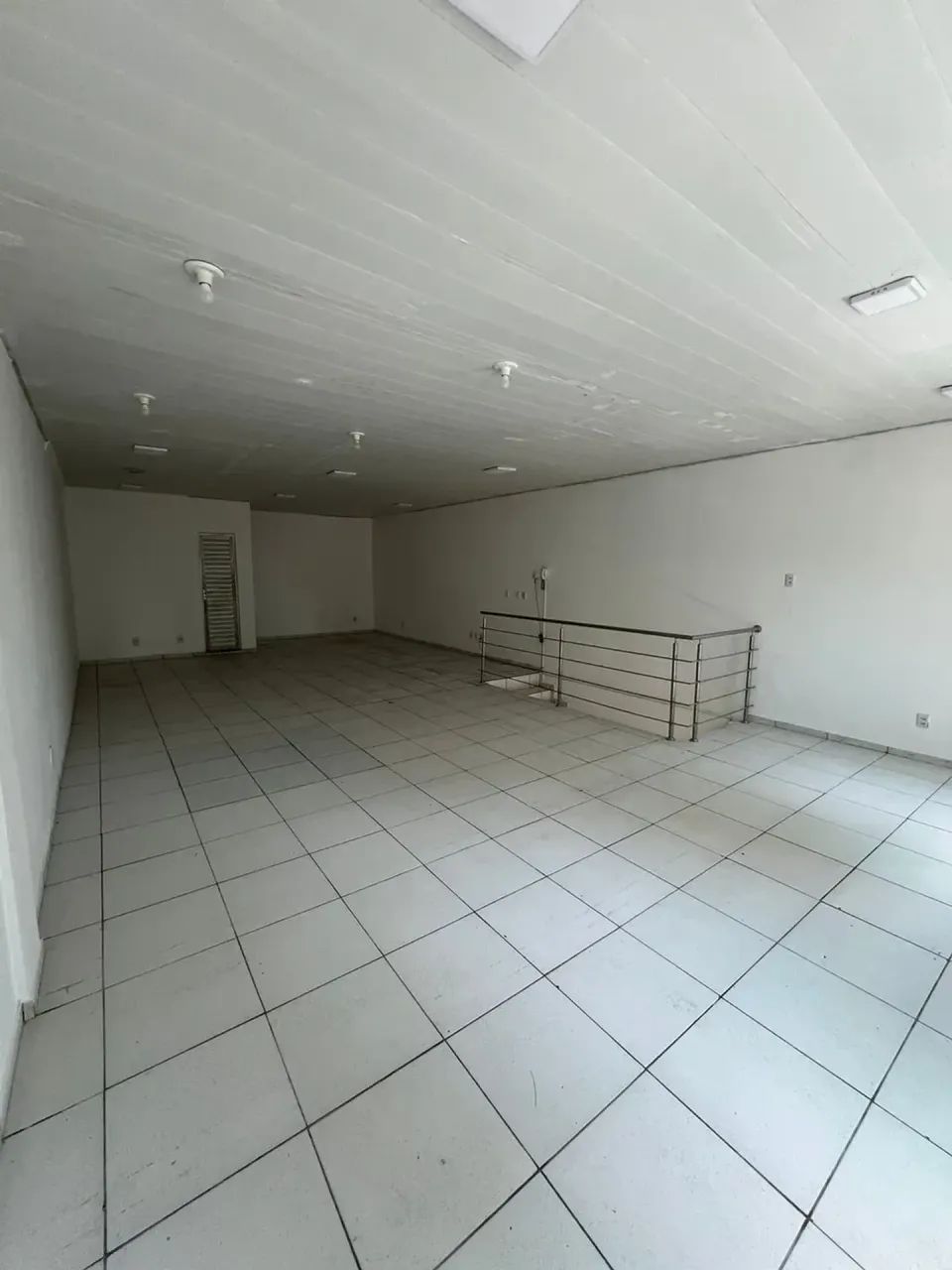 SALA  COMERCIAL NOS ALTOS NA MARAMBAIA 72 M2 - Foto 5
