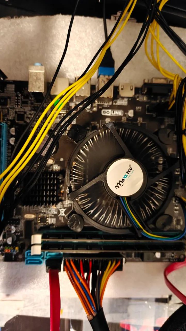 Placa mãe GOLINE H55 LGA 1156 + i5 650  - Foto 3