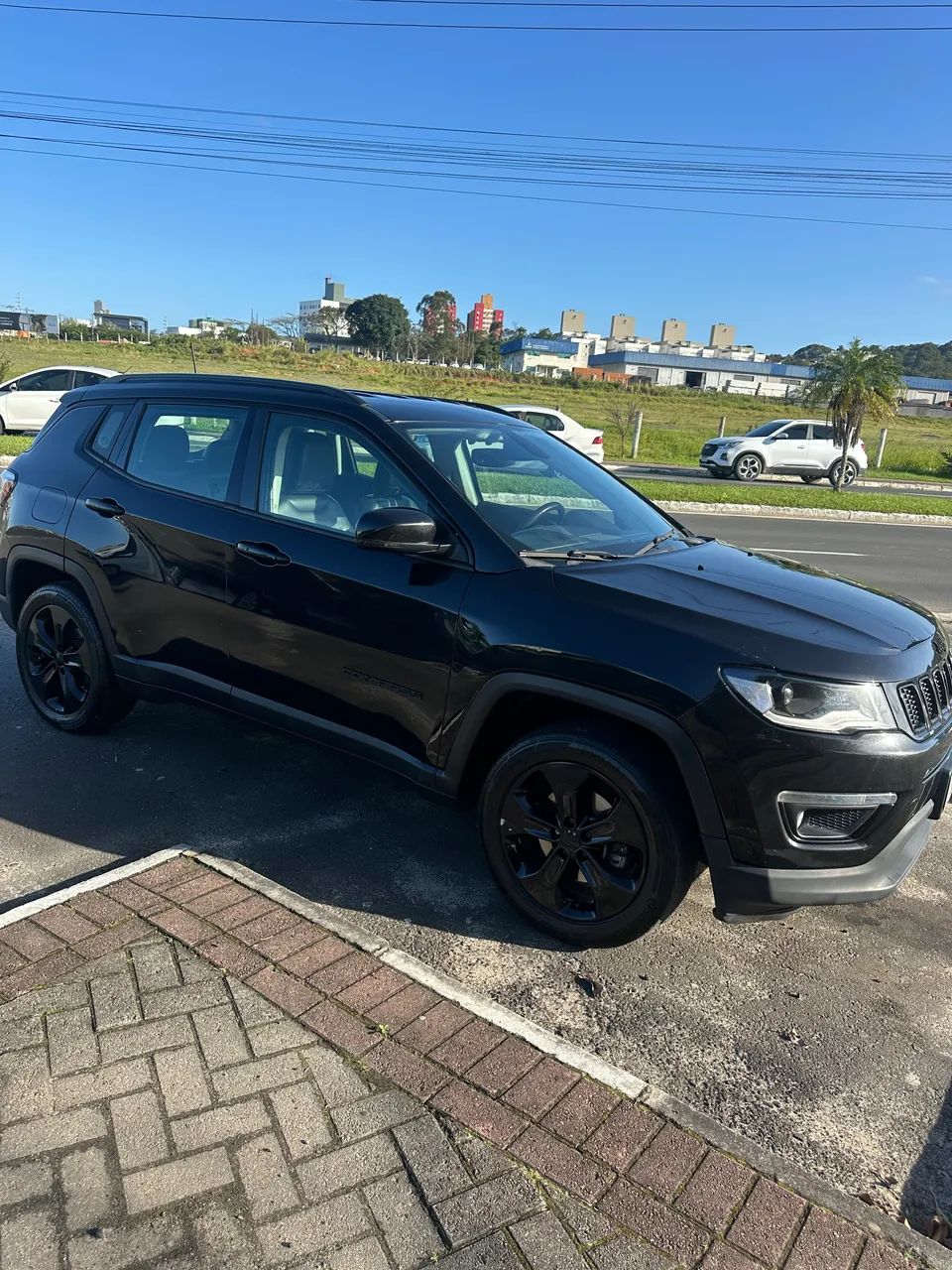 Jeep Compass Night Eagle 2.0 4X2 Flex 16V AUT 2018 - Foto 2