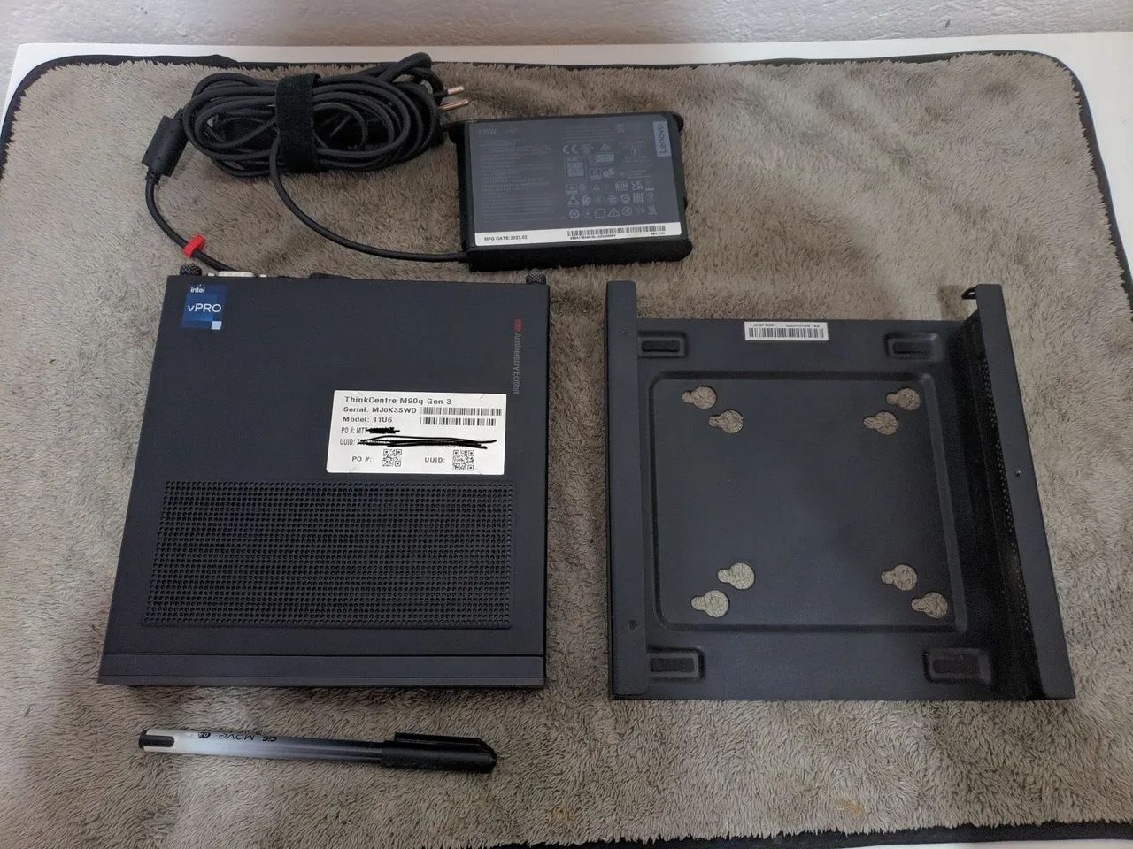 Lenovo ThinkCentre M90q Gen 3 i5 - 12500