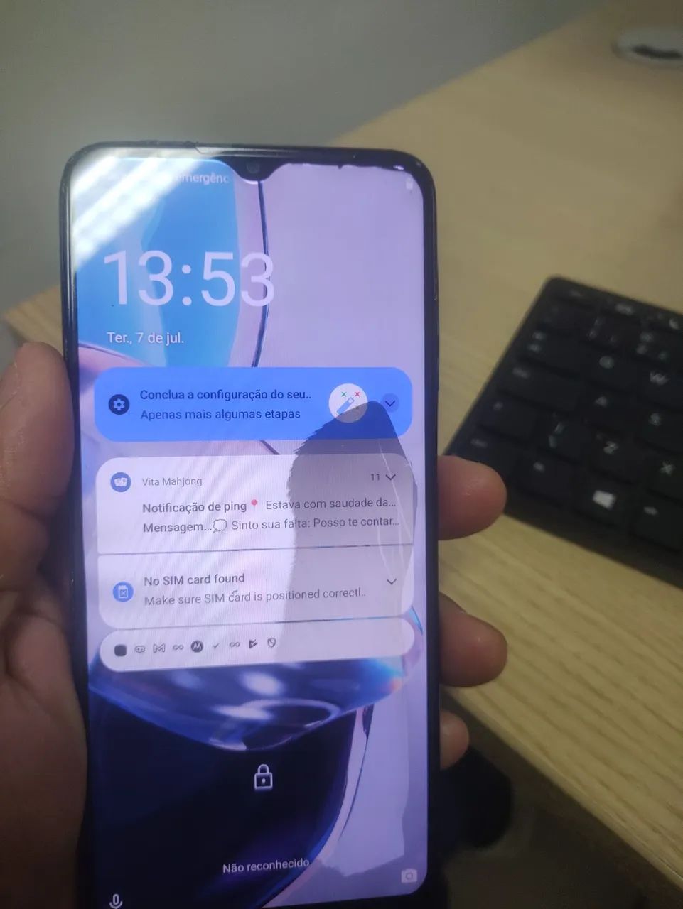 Vendo celular otimo moto e22 celular não trava bateria duradoura pegando tudo  - Foto 4