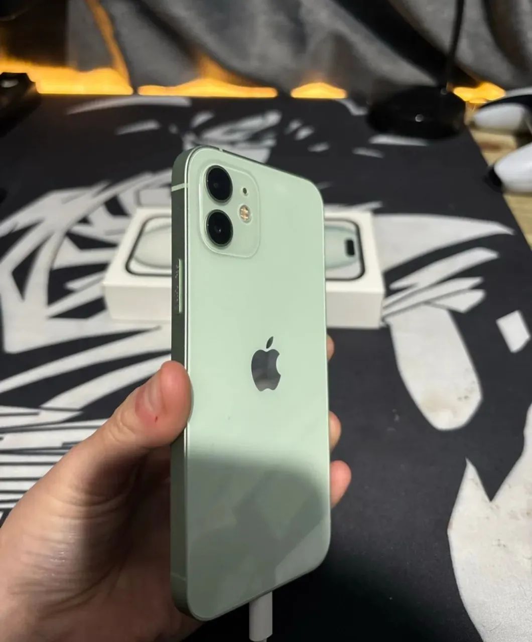 iPhone 12 