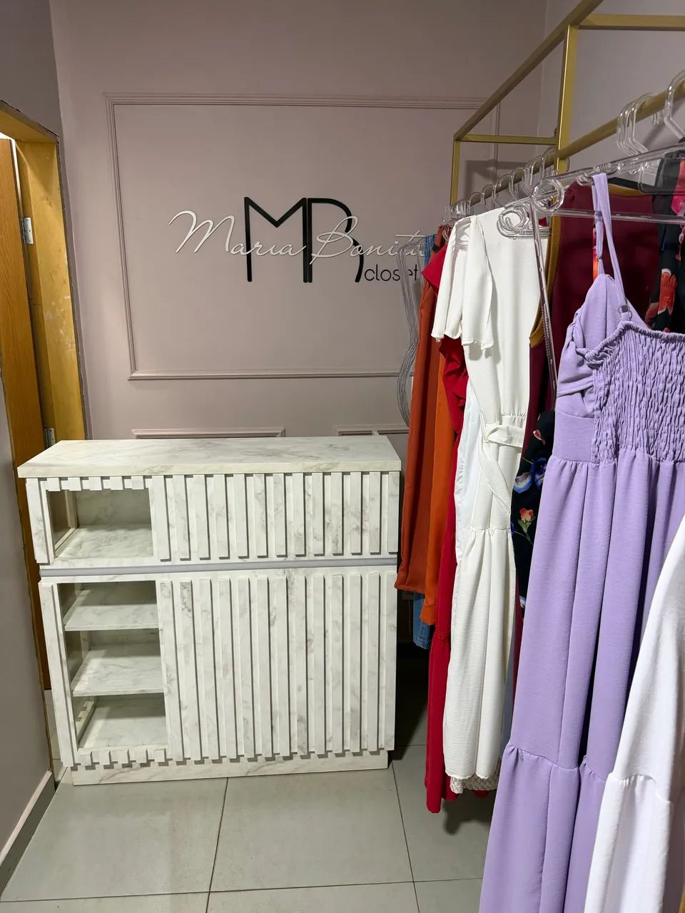 Móveis loja feminina  - Foto 2