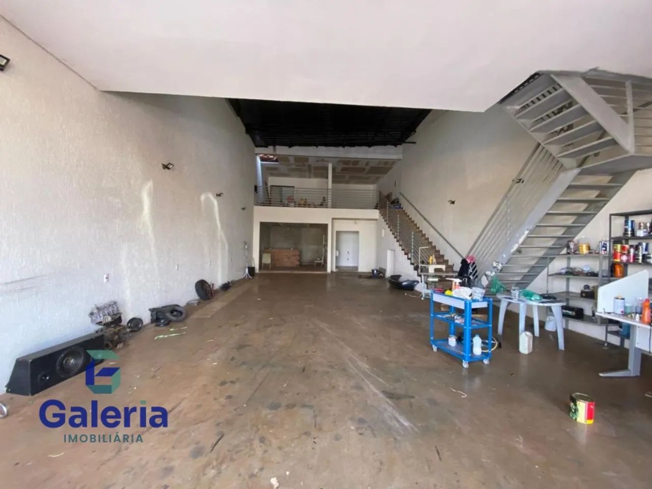 Galpão comercial para alugar, 300m² - Parque das Oliveiras - Foto 4
