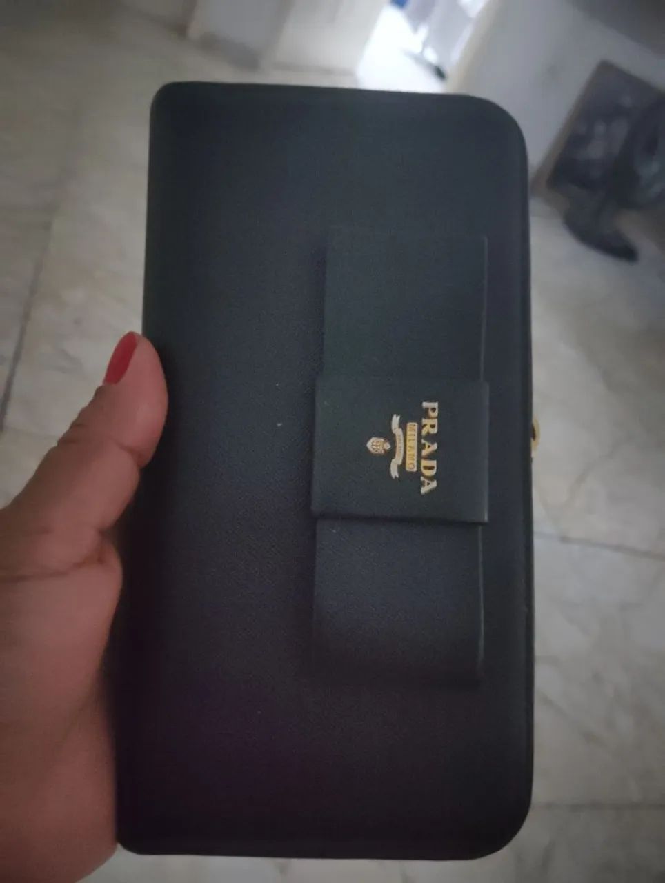 Uma carteira da Prada bem conservada  - Foto 2