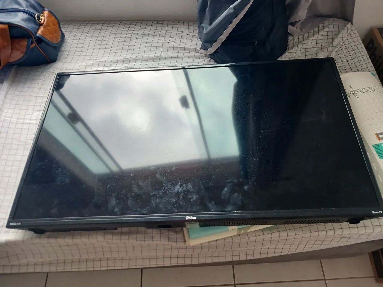 Vendo TV philco para retirada de peças