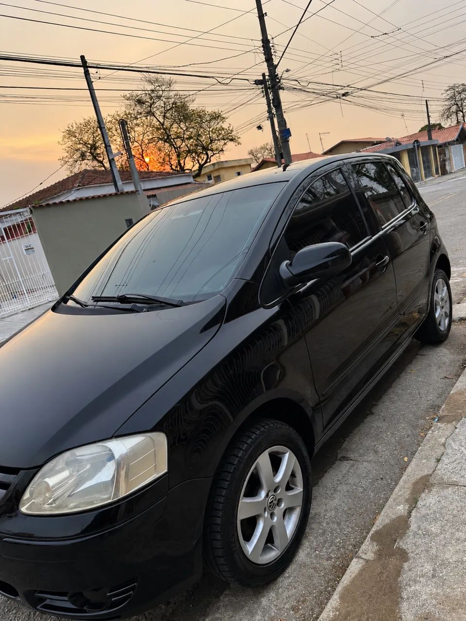 Volkswagen Fox Plus 1.6mi/ 1.6mi Total Flex 8V 4P 2005