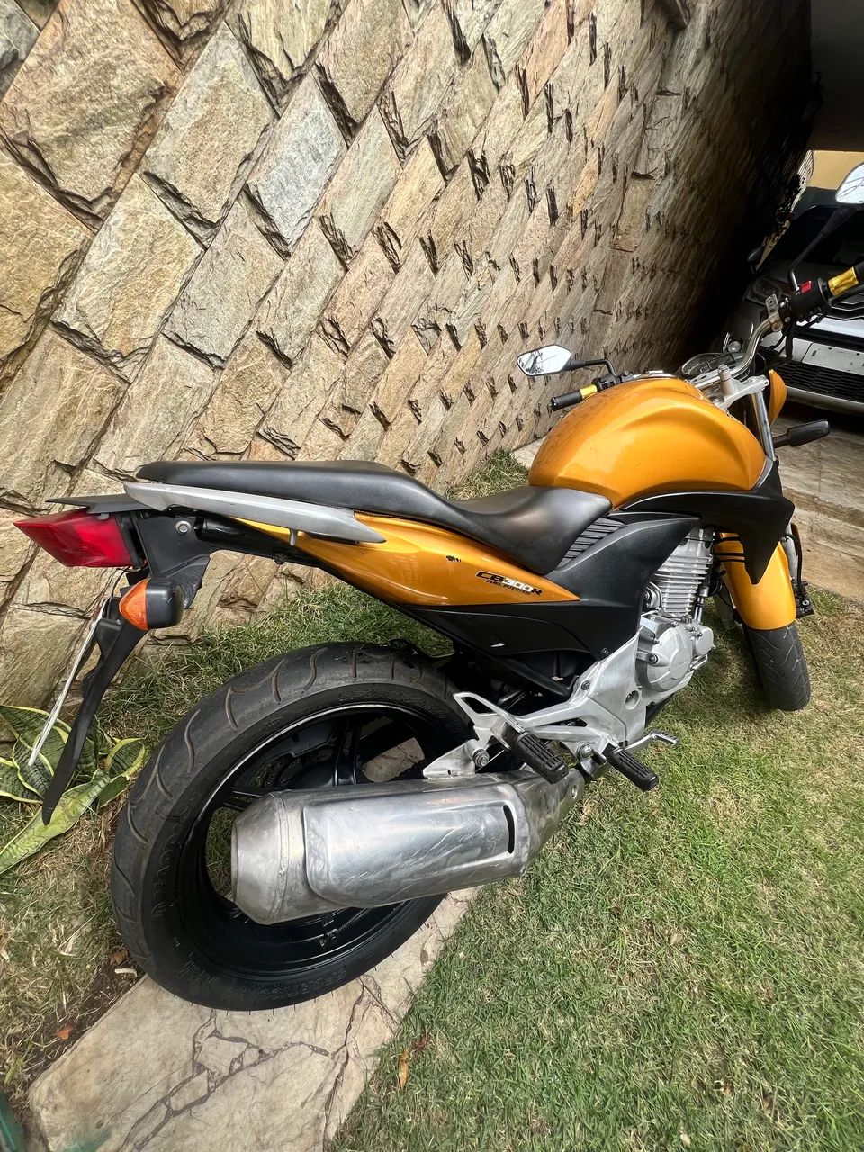 HONDA CB 300 2010 - Foto 4