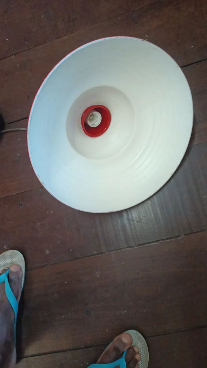 Luminária vermelha  - Foto 4