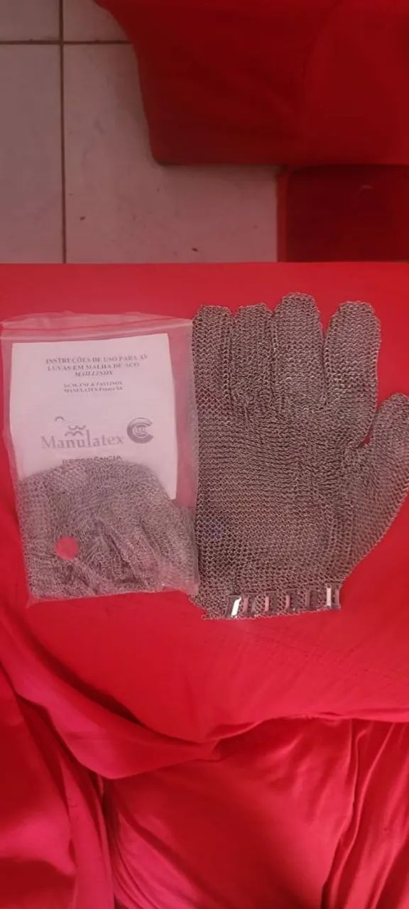 Vendo luvas de aço com manual 120,00 cada