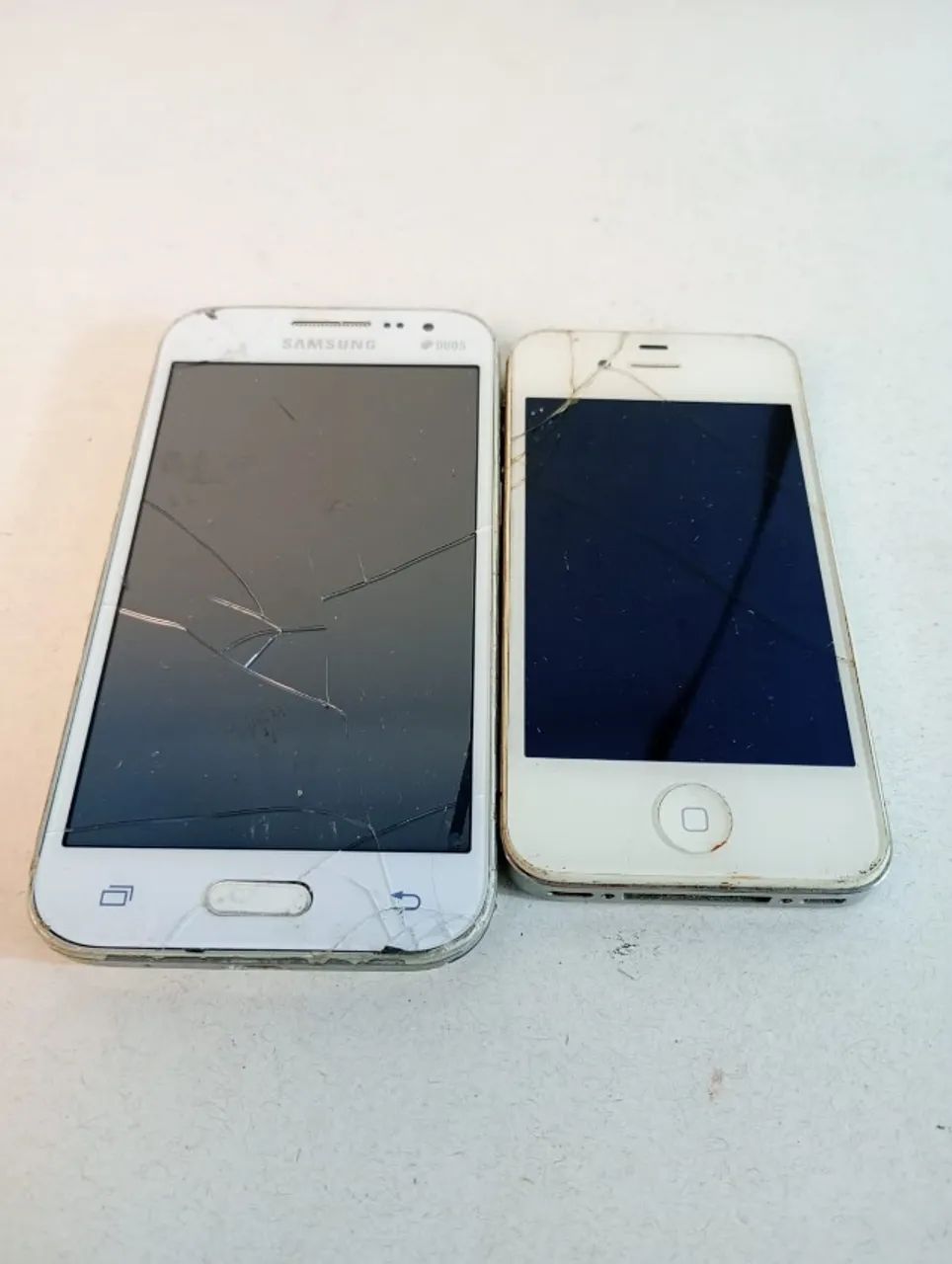 Lote 2 Celulares Antigos Sucata Pecas Samsung E iPhone - Foto 2