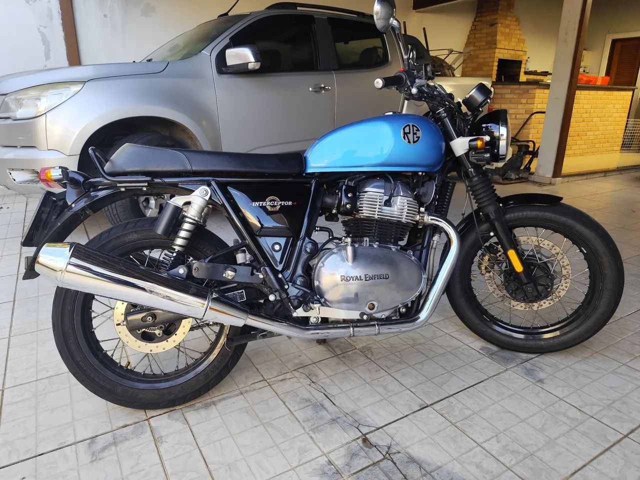Interceptor 650 2023
