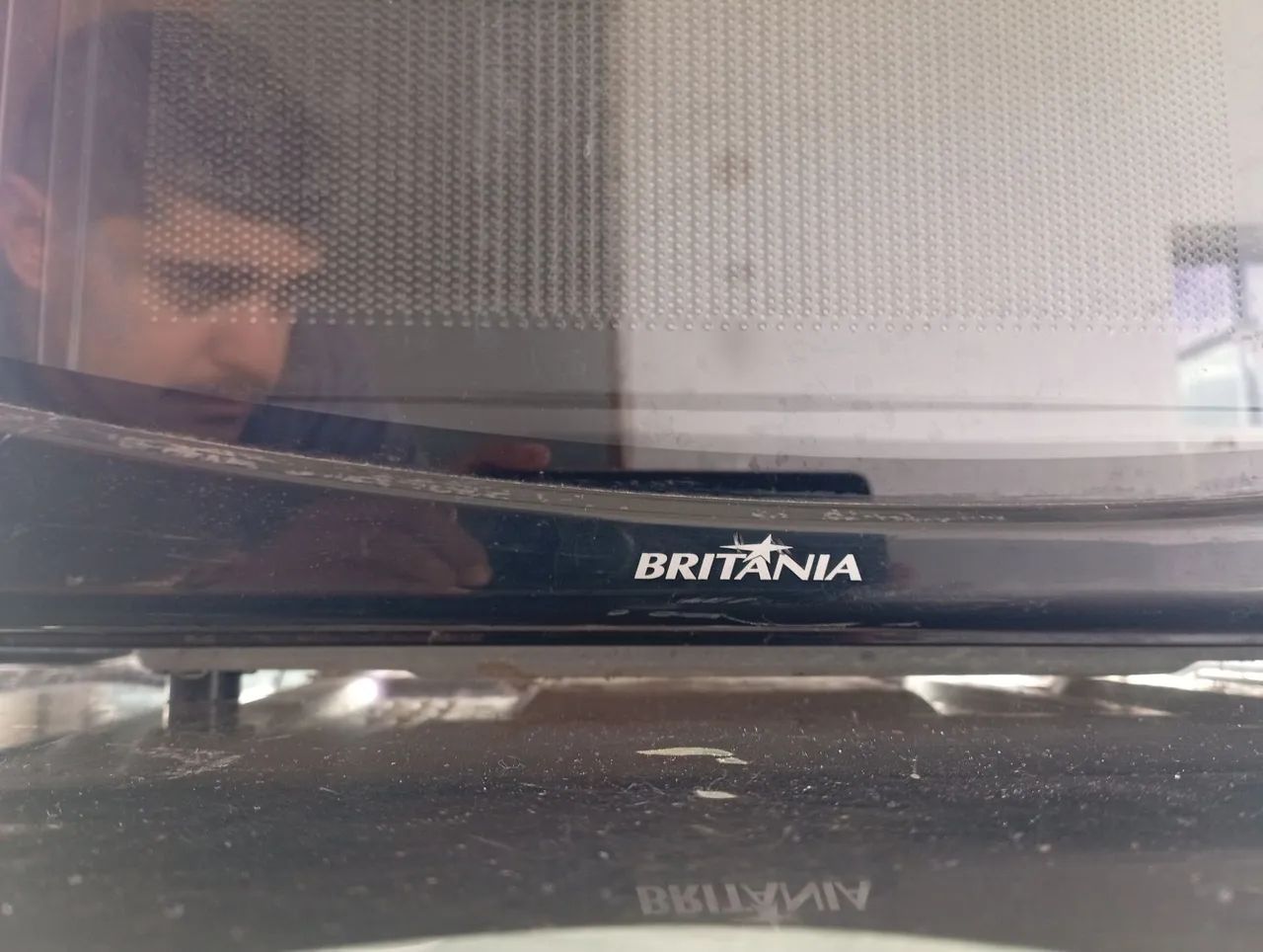 Microondas Britânia ( com defeito) - Foto 3