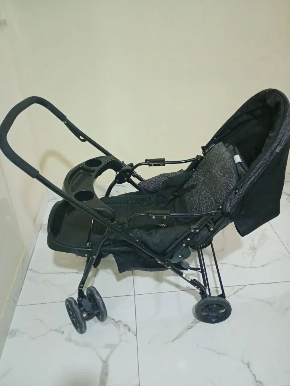 Kit carrinho com bebê conforto e berço  - Foto 2