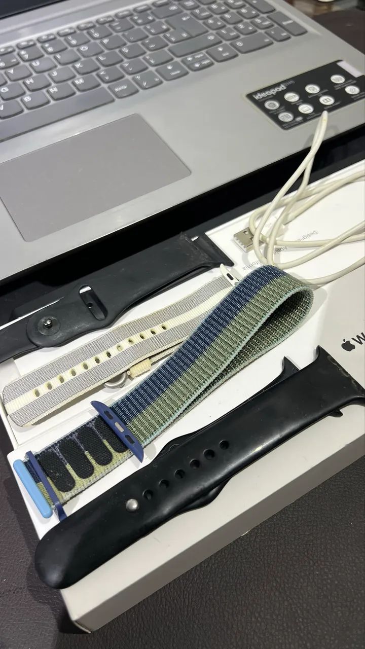 Carregador Caixa Original e pulseira Apple Watch - Foto 2