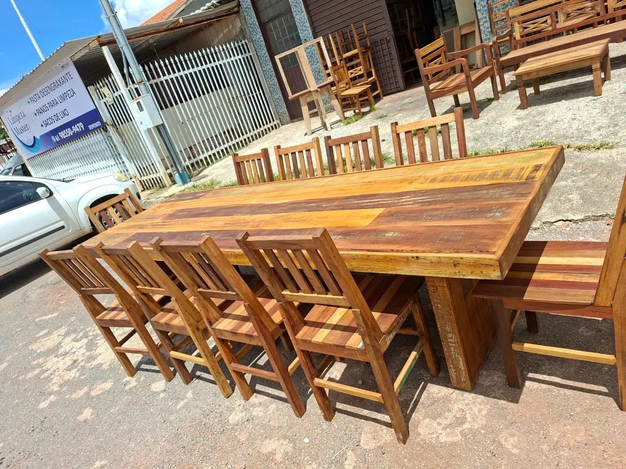 Mesa com Cadeiras 
