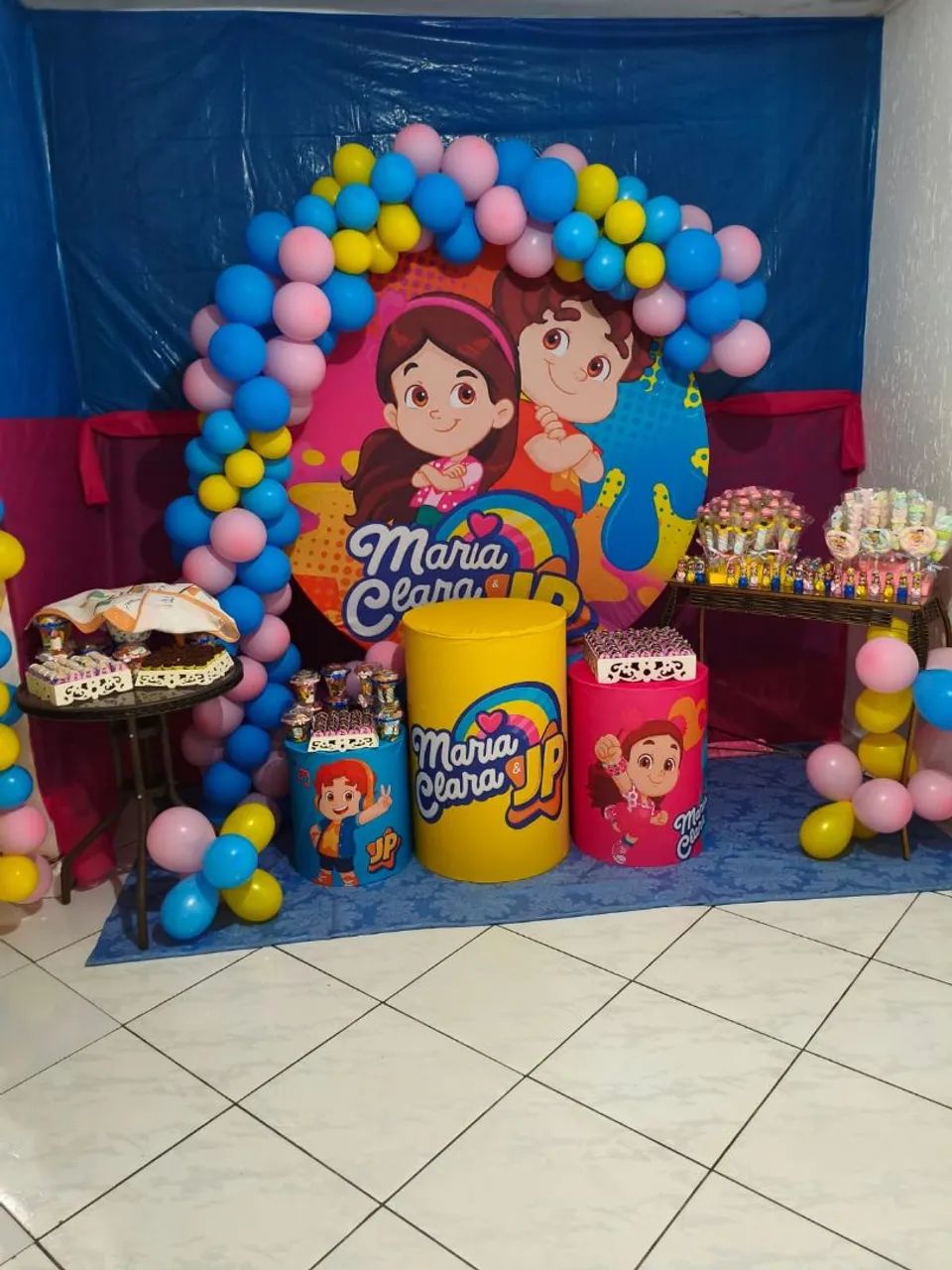 Cilindros e arco  - Foto 2
