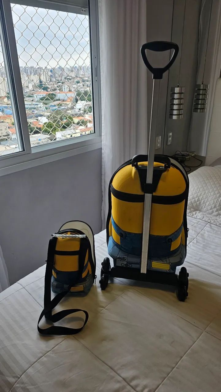 Mala mochila Minions 2 peças  - Foto 2