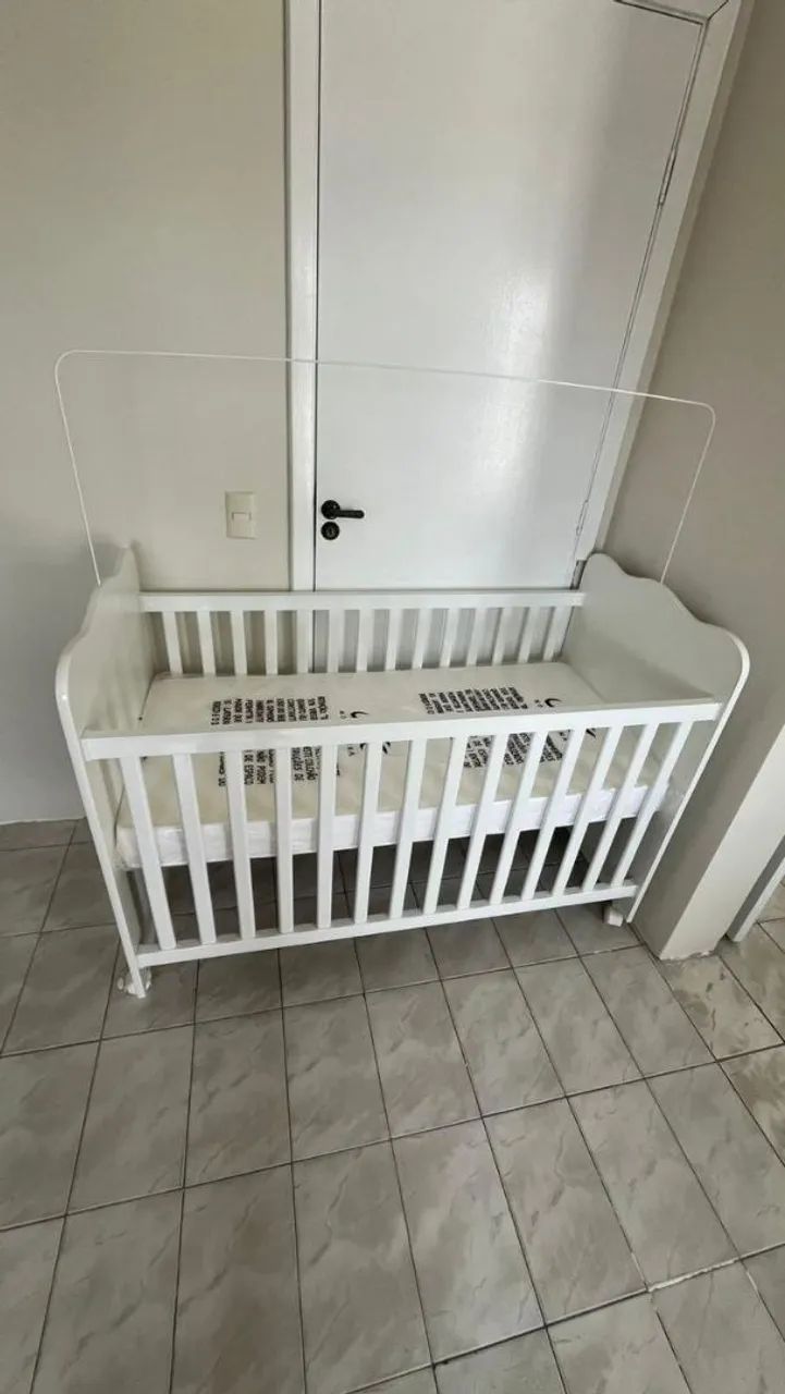 BERÇO NOVO COM COLCHÃO 