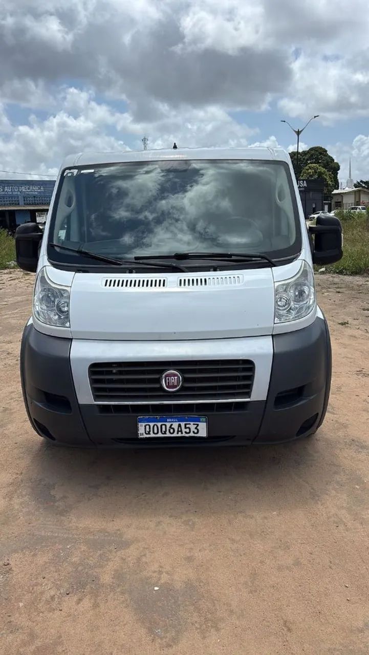 Fiat Ducato Ducato Cargo Médio 2.3 16V Diesel 2018