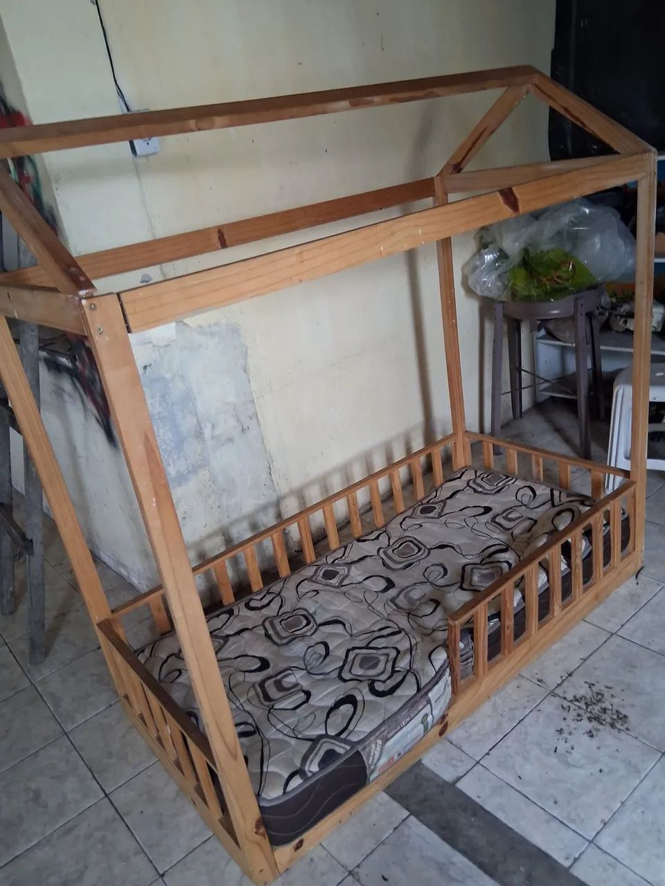 Cama