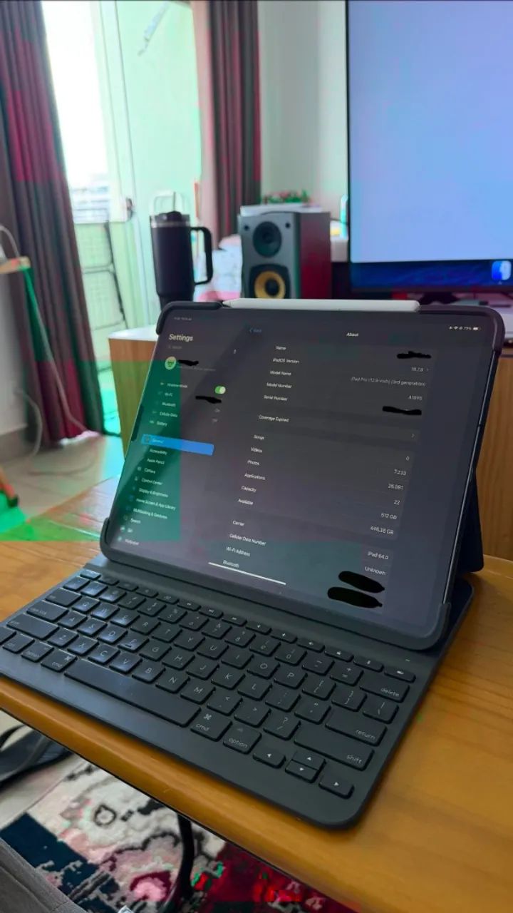 iPad Pro 12.9 3a Gen + Apple Pencil + Capa/teclado Logitech