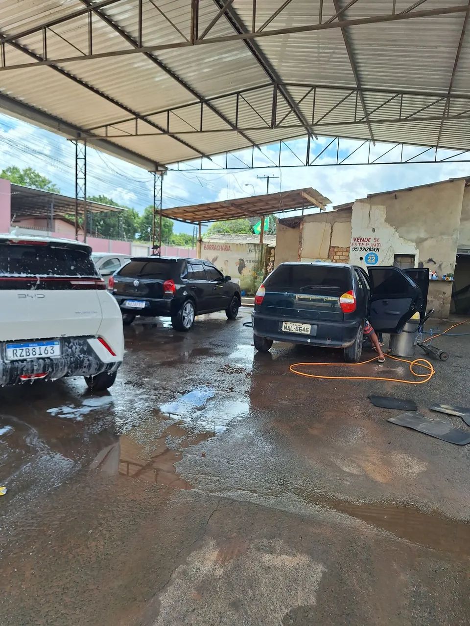 ALUGA-SE UM LAVA-JATO COMPLETO NA N21 NA RUA COMERCIAL  - Foto 3