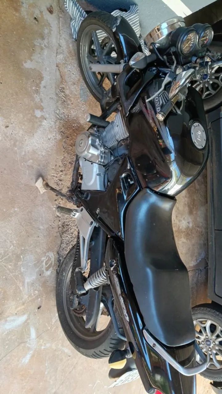 CB 500 ANO 2003